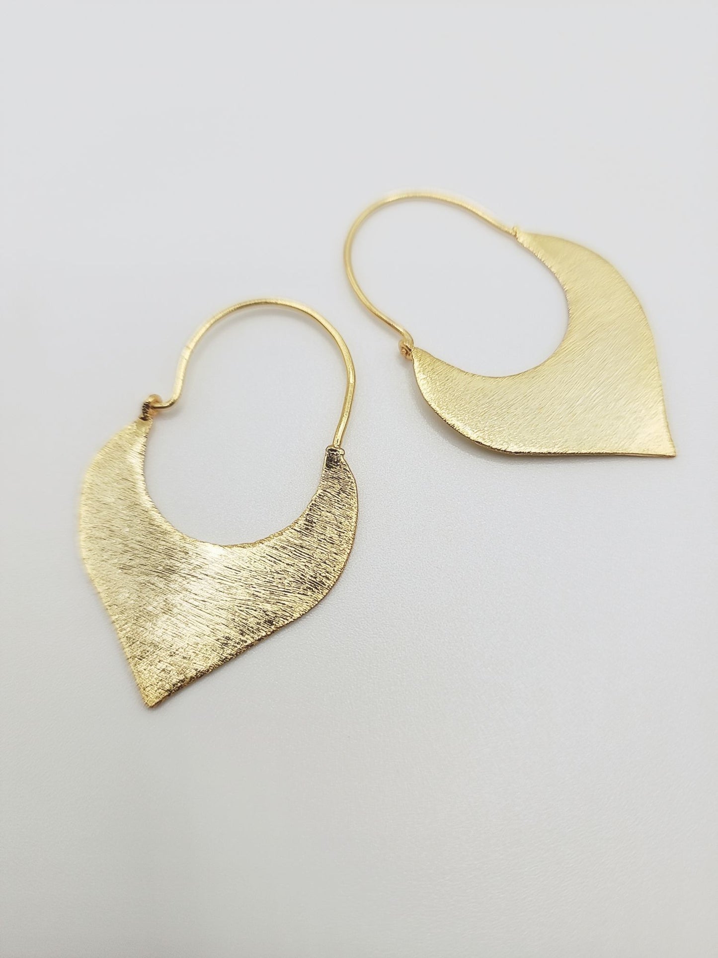 Pointed Gold Designer Geometric Earring (Gold & Beautiful)